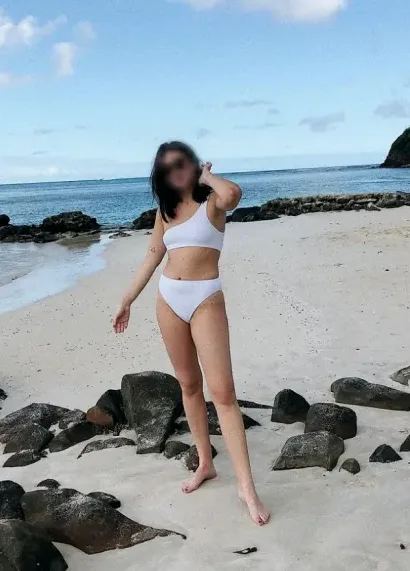 Alina, 28