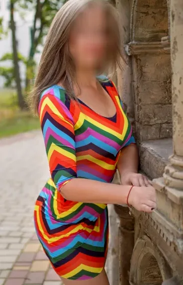 Anja, 37
