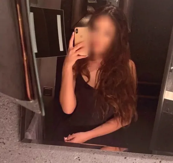 Frieda, 24