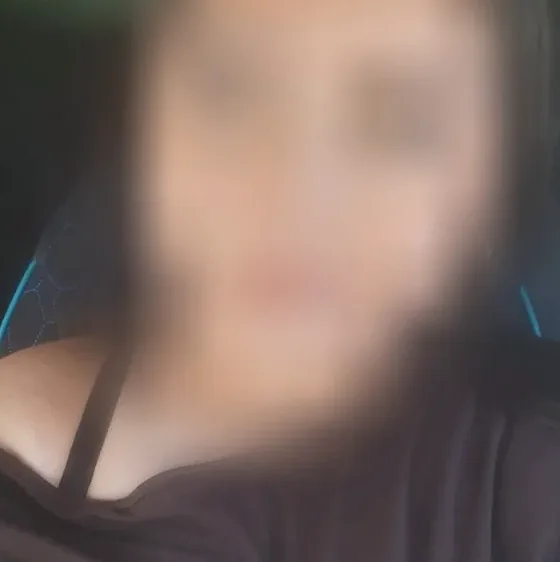 Manuela, 18