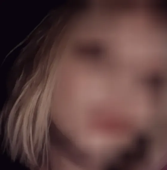 Miriam, 19