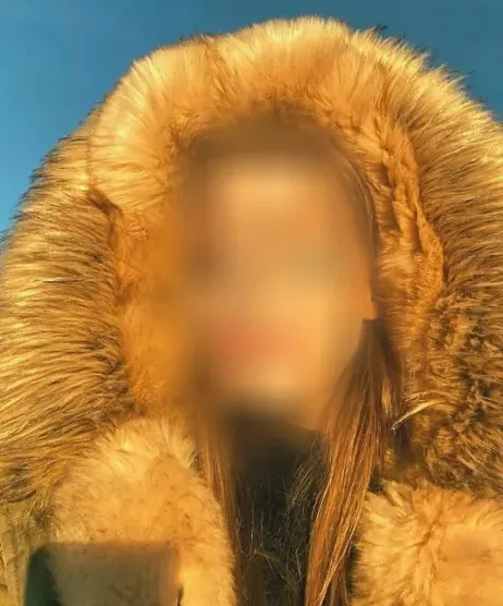 Nikolina, 26