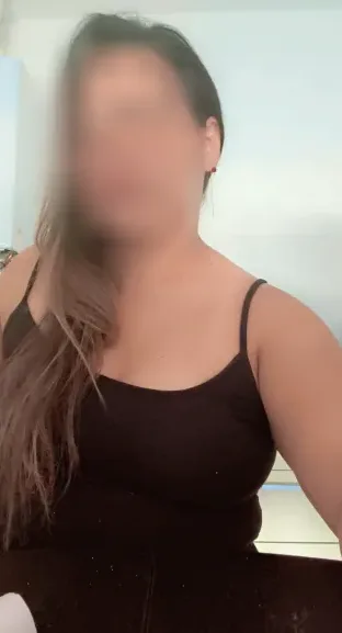 Nikolina, 39